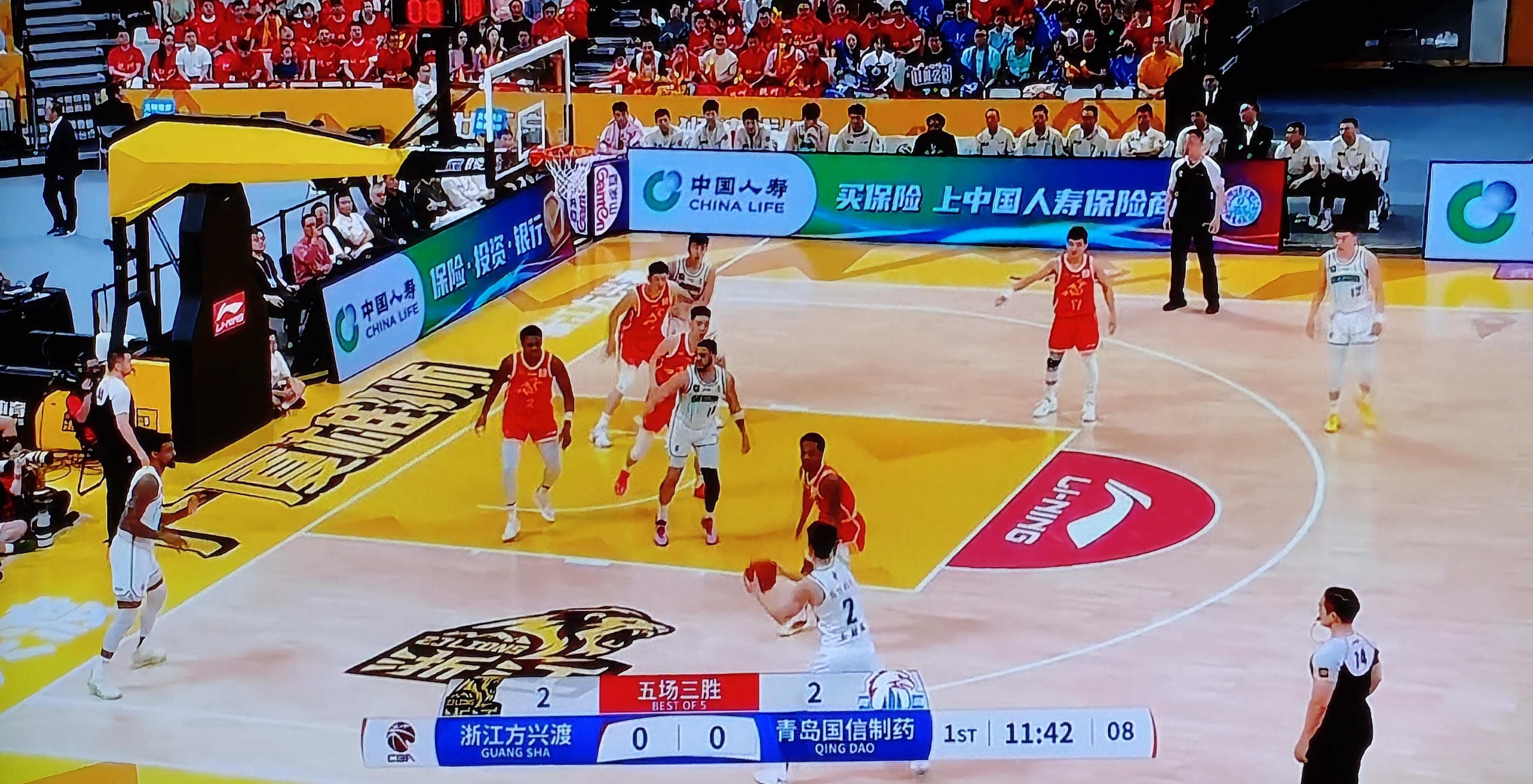 开元体育-离谱！深圳男篮防线松动备战NBA季后赛赛后休斯敦火箭调整名单以备全明星赛，风云突变AC米兰关键时刻内部沟通的简单介绍